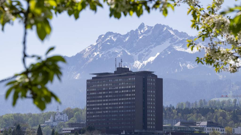 Am Luzerner Kantonsspital kommt es zu Veränderungen in der Geschäftsleitung. (Archivaufnahme)