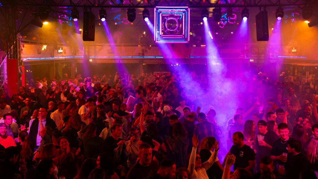 THE CUBE_Party