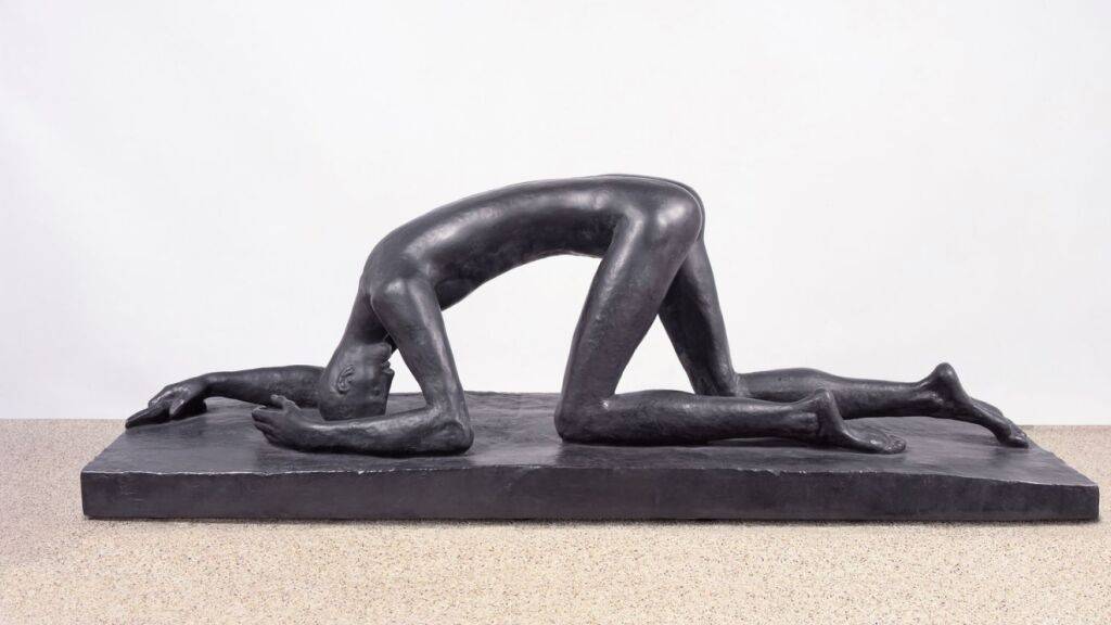 Ein stilles Mahnmal der Verletzlichkeit: «Der Gestürzte» (1915) von Wilhelm Lehmbruck in der Ausstellung «O Mensch!» im Kunsthaus Zürich.