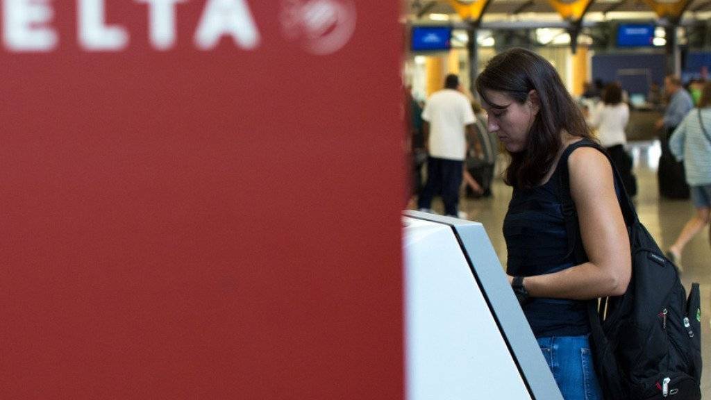 Passagier-Check-in der Delta Air Lines am Montag auf dem Hartsfield-Jackson Atlanta International Airport.