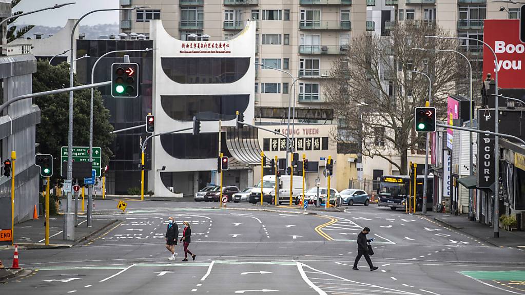 Fast leere Strassen im zentralen Geschäftsviertel von Auckland.