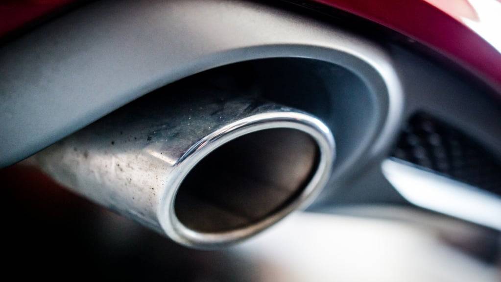 Der US-Bundesstaat Kalifornien hat 2022 unter Gouverneur Gavin Newsom ein Gesetz verabschiedet, das ab 2035 nur noch emissionsfreie Neuwagen erlaubt. (Archivbild)