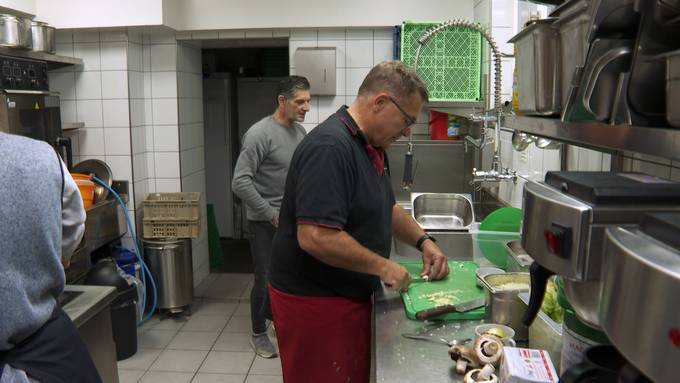 Armut nimmt zu: Gassenküche St.Gallen platzt aus allen Nähten