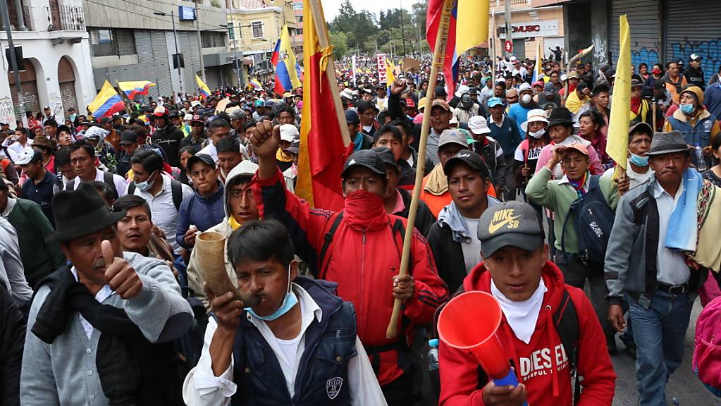 Neue Demonstrationen in Ecuadors Hauptstadt Quito gegen die Erhöhung der Benzinpreise verliefen am Mittwoch friedlich.