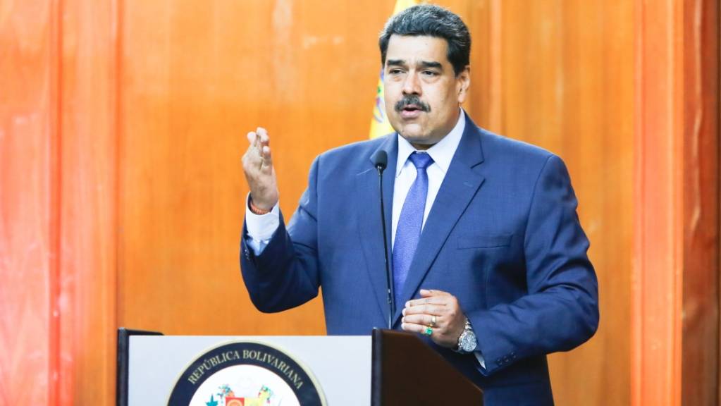 Der Machthaber Venezuelas Nicolás Maduro hat am Montag (Ortszeit) auf Sanktionen der EU reagiert und die EU-Botschafterin aus seinem Land gewiesen.