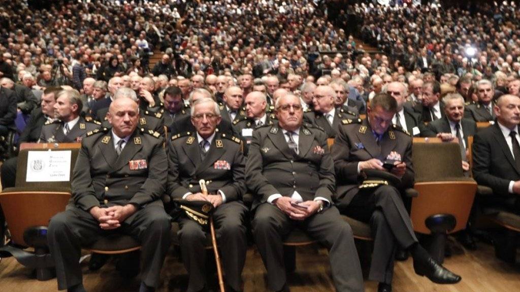 Die grösste Konzerthalle von Zagreb war am Montag überfüllt beim Gedenkanlass für den Kriegsverbrecher Slobodan Praljak.