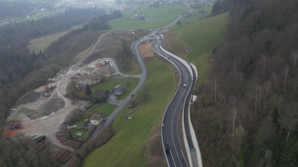 Rengglochstrasse nach Bauarbeiten wieder offen