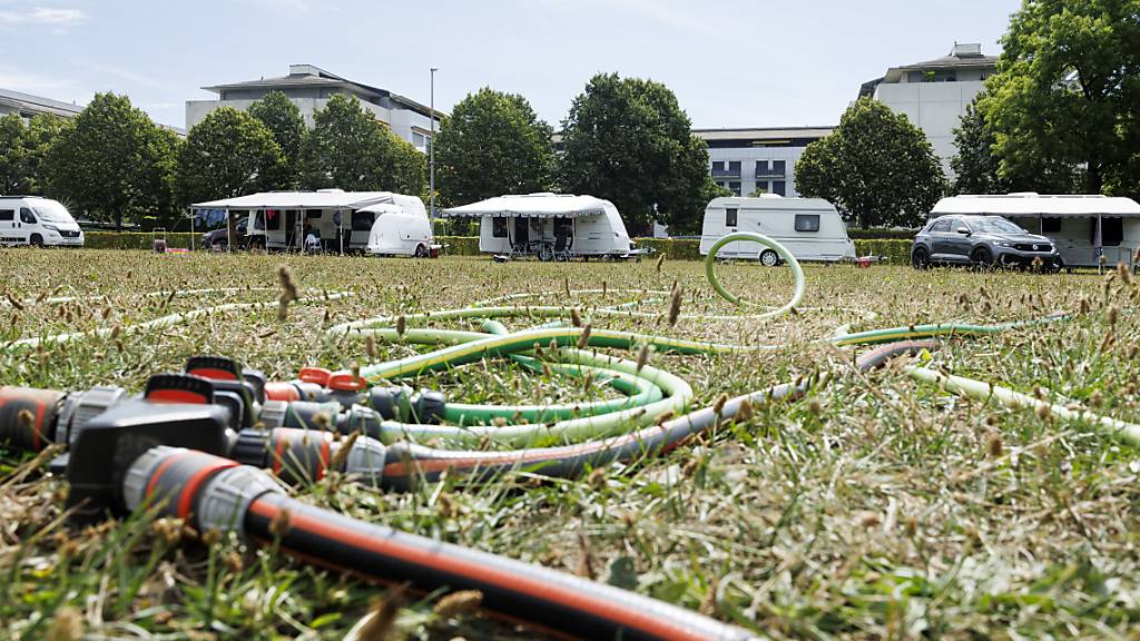 Die Jenischen hoffen, mehr Durchgangsplätze mit Zugang zu Wasser und Strom zu erhalten.