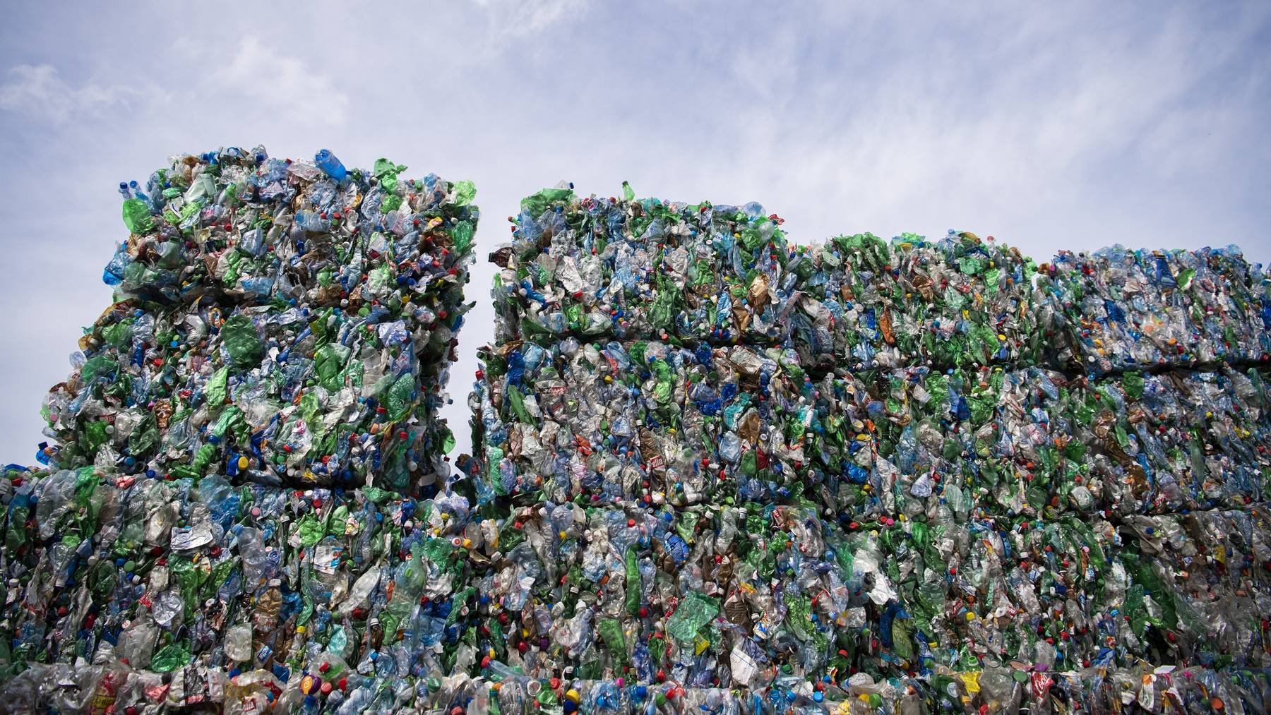 Die Umweltkommission des Nationalrats will weniger Abfall und mehr Recycling.