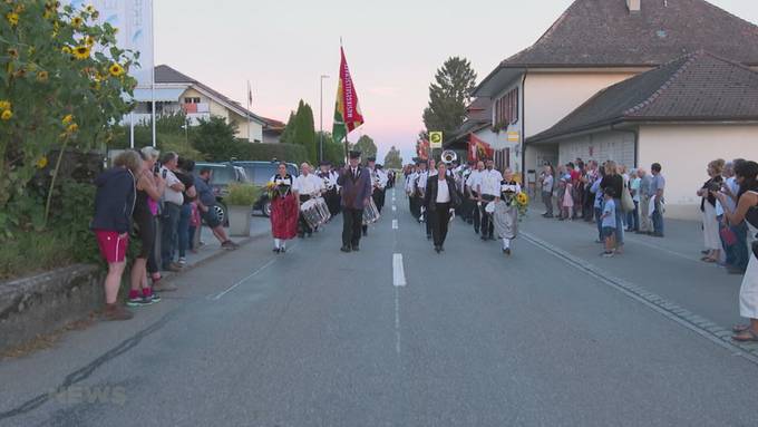 Rüeggisberg feiert seine Schwingerkönigin