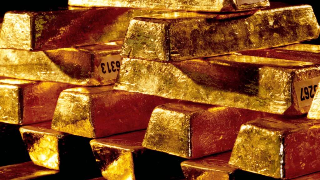 Nach der Leitzinssenkung der US-Notenbank Fed ist der Goldpreis gesunken. (Symbolbild)