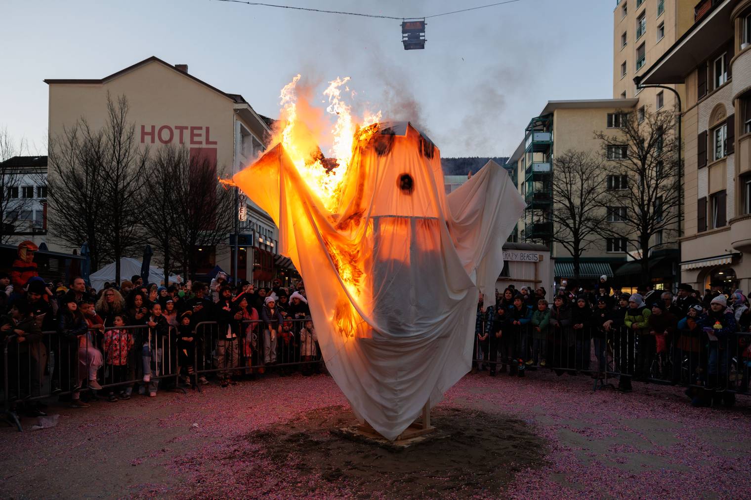 Die Fasnacht-Highlights und Schnitzelbänke im Mittelland