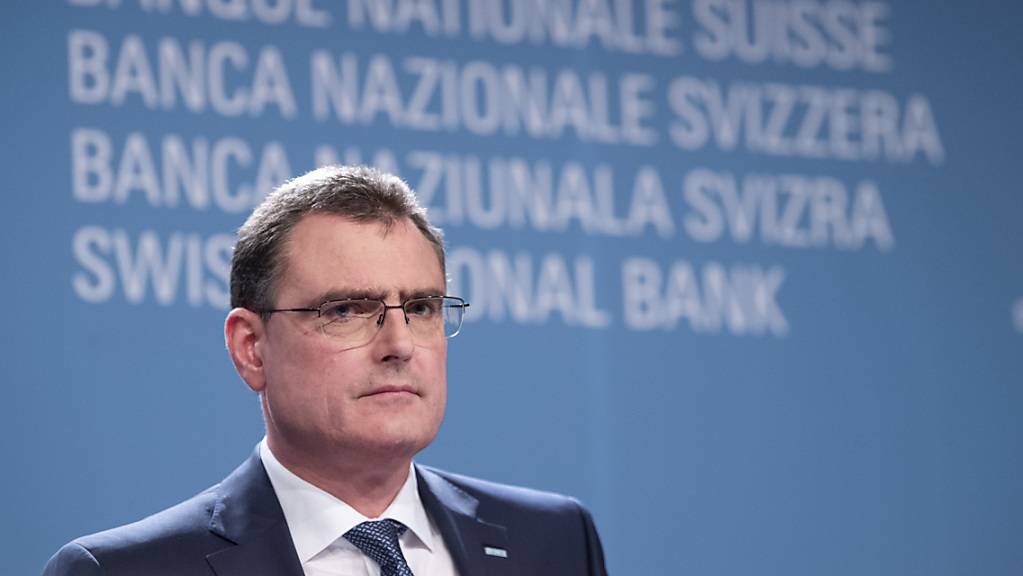 SNB-Direktoriumspräsident Thomas Jordan ruft die Banken zur Mithilfe bei der Bewältigung der Corona-Krise auf. (Archivbild)