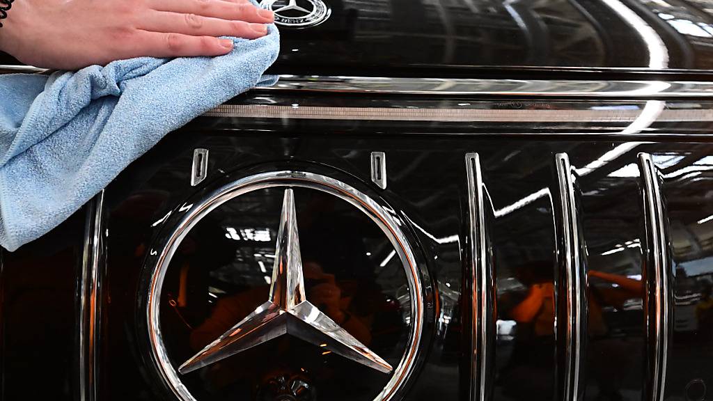 Mercedes rechnet mit deutlich weniger Gewinn