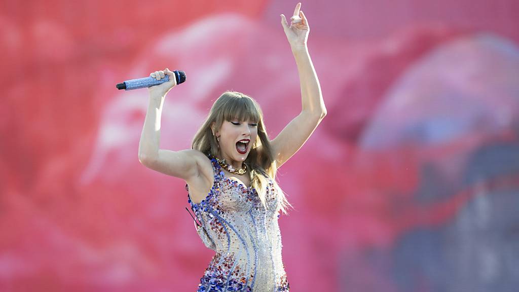 Fans des US-Popstars Taylor Swift zahlten für Tickets zu ihren Shows im Zürcher Letzigrund-Stadion Schätzungen zufolge zwischen 160 und 800 Franken.(Archivbild)