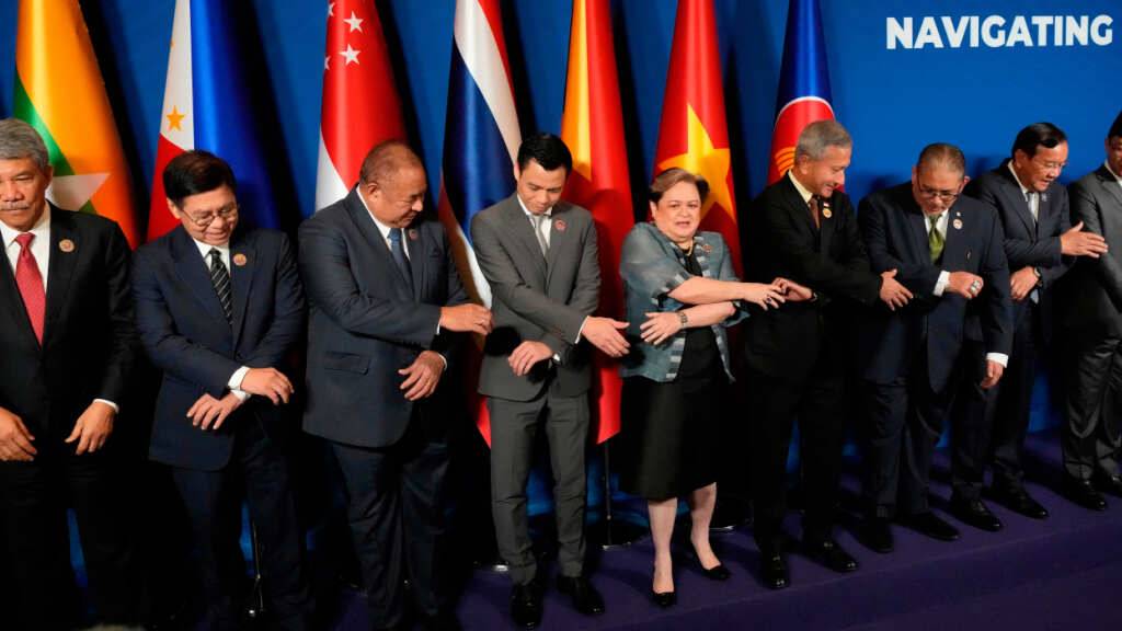 dpatopbilder - Das ASEAN-Außenministertreffen auf der Mactan Expo auf den Philippinen. Foto: Aaron Favila/Pool AP/AP/dpa