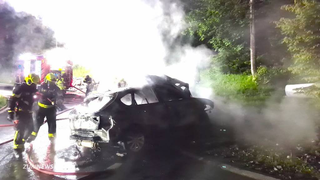 Fahrzeugbrand auf Ibergereggstrasse