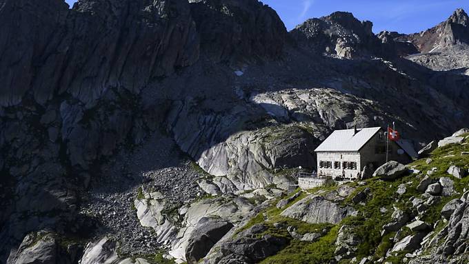 Nächster Umbau im Gebirge: Gelmerhütte erhält neues Kleid