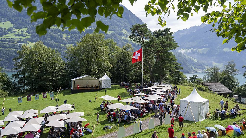 Stadt und Land zur Bundesfeier auf dem Rütli vereint