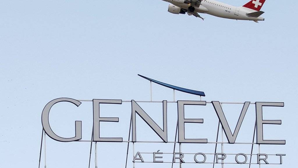 Obwohl mehr Flugzeuge in Genf starten und landen, soll der Lärm langfristig abnehmen. (Archivbild)