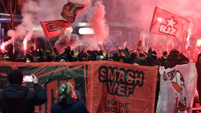 Zürcher Stadtpolizei zieht Bilanz zur Anti-WEF-Demo
