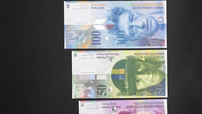Nationalbank zieht Banknoten der achten Serie 2021 aus dem Verkehr