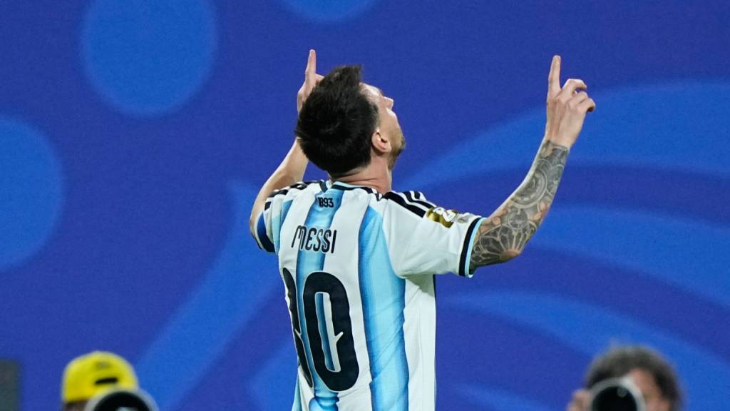 Messi egalisiert mit Hattrick WM-Torrekord