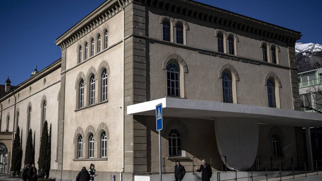 Bündner Parlament entscheidet über Lohn für pflegende Angehörige