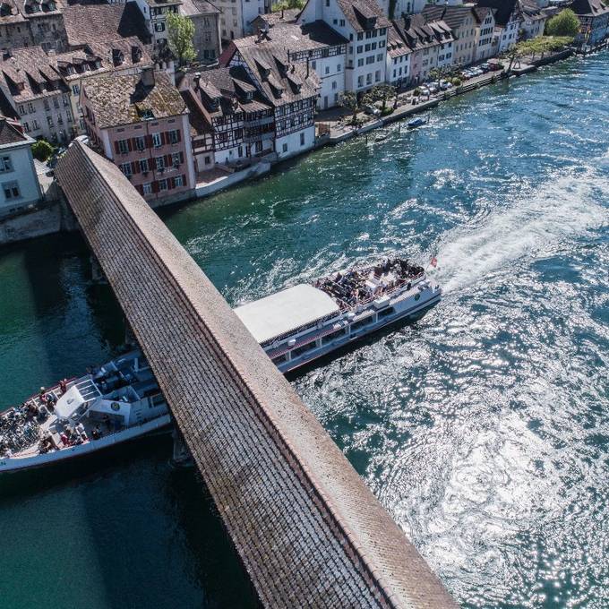 Nach Desaster-Juni: Rheinschifffahrt kann wieder vollen Fahrplan bieten