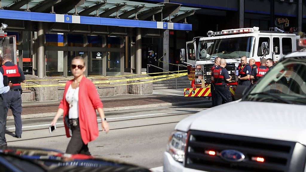 Bei einer Schiesserei in einer Bank von Cincinnati sind vier Menschen getötet worden, darunter der Angreifer.