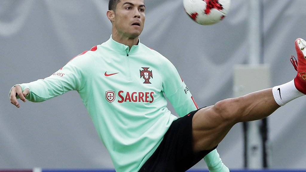 Ihn wollen die Chilenen im Halbfinal gegen Portugal so gut wie möglich in den Griff kriegen: Portugals Superstar Cristiano Ronaldo