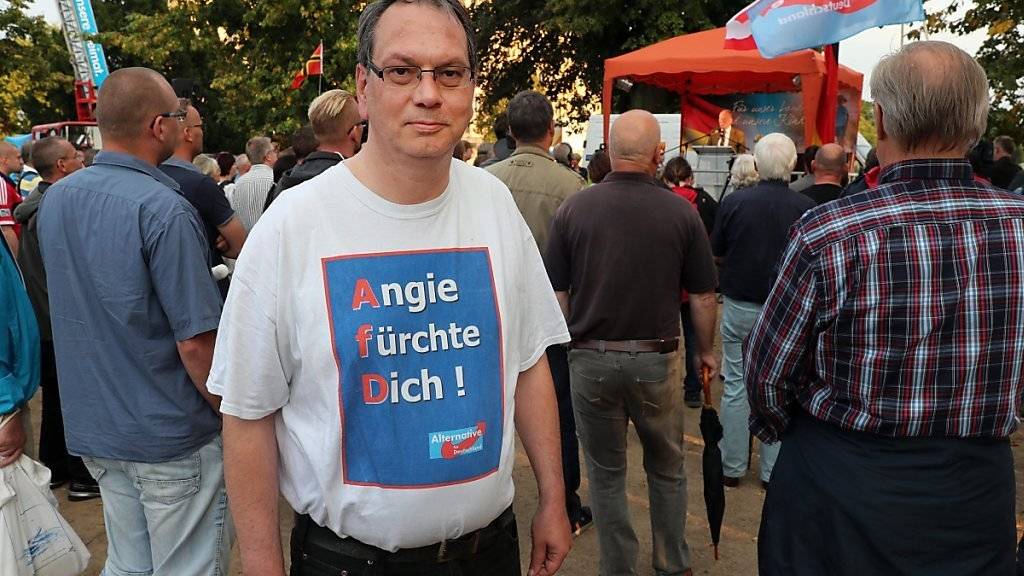 Die Wut der AfD-Anhänger richtet sich vor allem gegen die Flüchtlingspolitik von Bundeskanzlerin Merkel. Tatsächlich dürfte ihre CDU in Mecklenburg-Vorpommern viele Wählerinnen und Wähler verlieren.