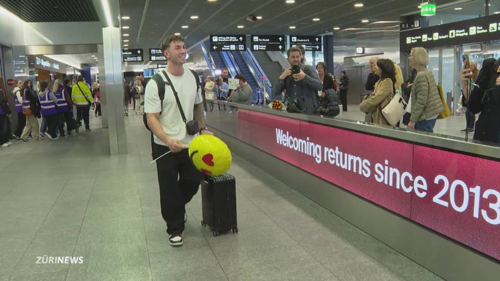 Zurück in der Heimat: Erste Passagiere aus Kriegsregion in Zürich gelandet