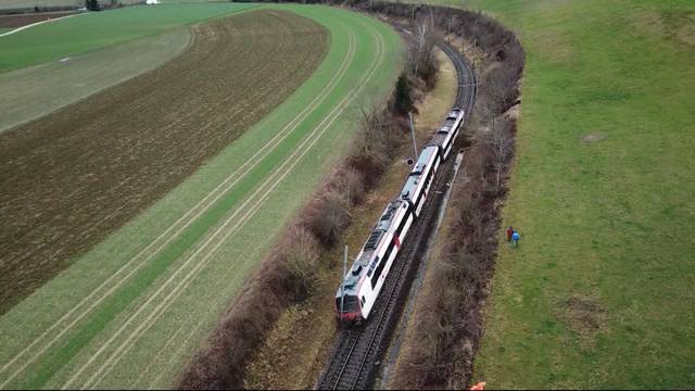 Erdrutsch lässt Zug in Lommiswil entgleisen