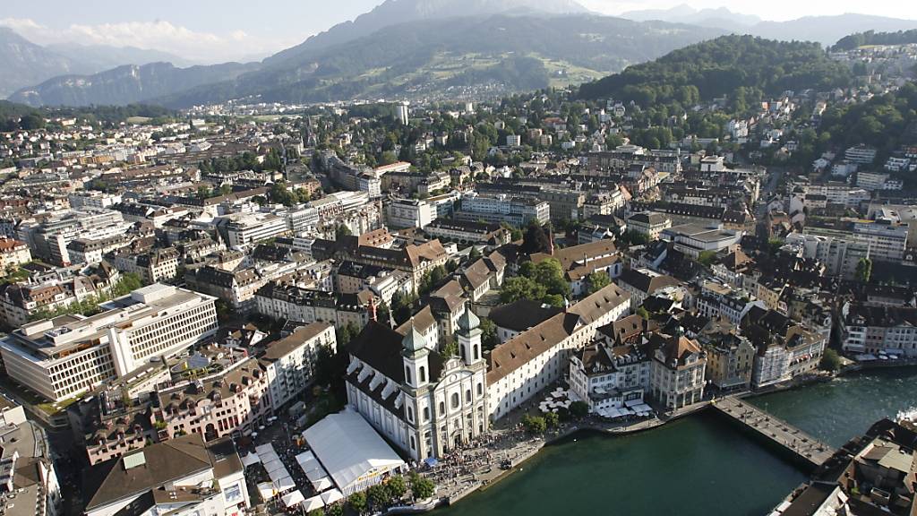 Ein Viertel der Luzerner Gemeinden ändert 2024 den Steuerfuss