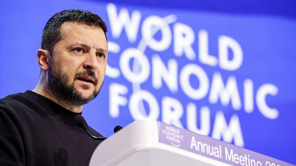dpatopbilder - Der ukrainische Präsident Wolodymyr Selenskyj bei einer Rede im Rahmen des Weltwirtschaftsforum. Foto: Hannes P. Albert/dpa