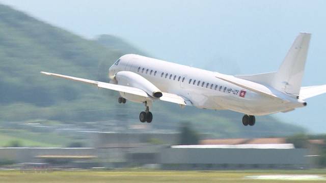 Spektakulärer Nachtkrampf auf Flughafen Bern-Belp