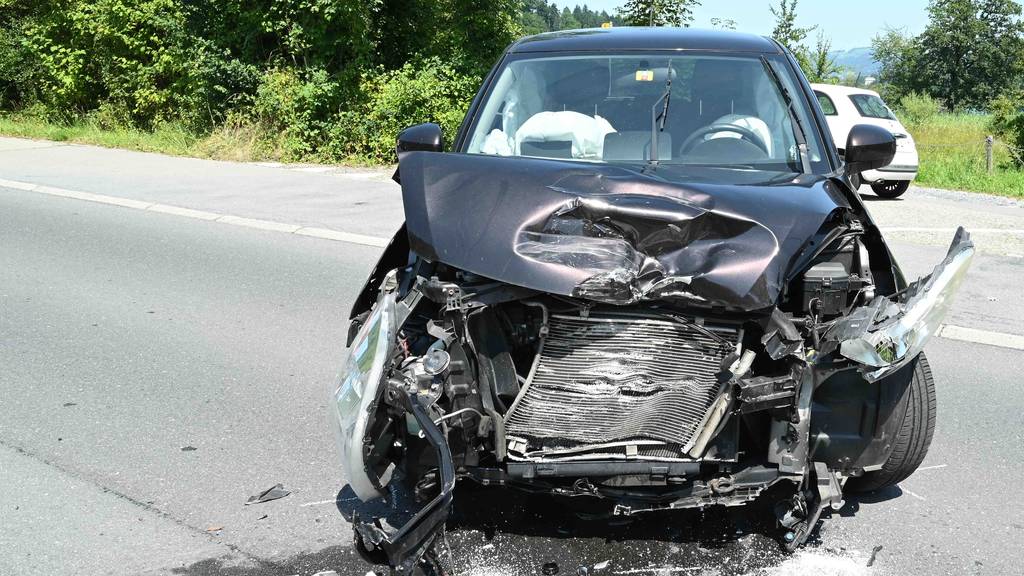 Unfall Sedel Auto Luzerner Polizei