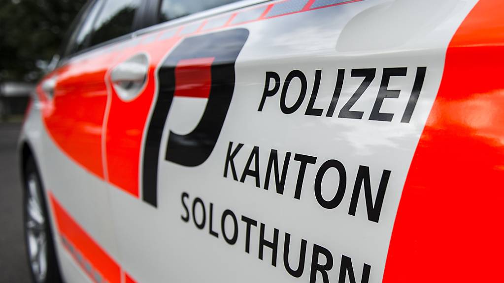 In Solothurn hat die Polizei mehrere junge Männer wegen Vandalismus vorläufig festgenommen. (Symbolbild)