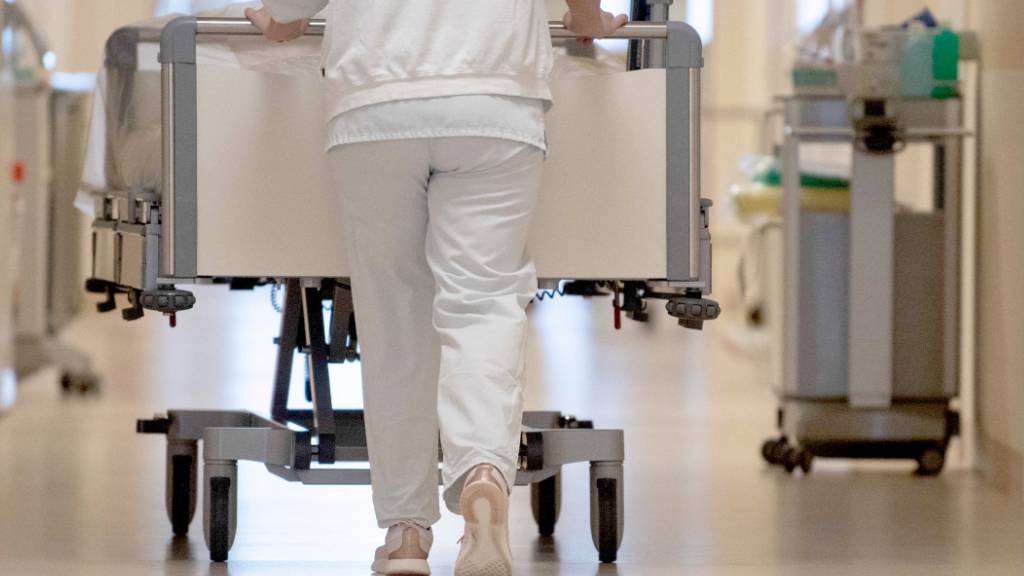 Steigende Gesundheitskosten und Krankenkassen sind die grösste Sorge der Schweizer Bevölkerung 2023. (Archivbild)