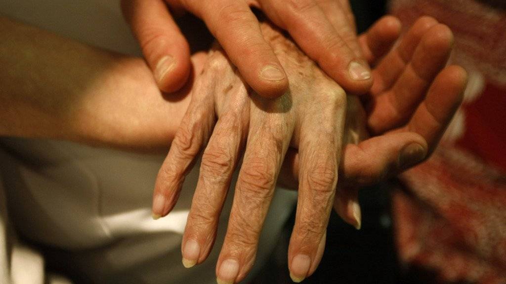 Ein 82-jähriger Genfer durfte nicht mit Hilfe einer Sterbehilfe-Organisation aus dem Leben scheiden. Jetzt brachte er sich selber um (Symbolbild).