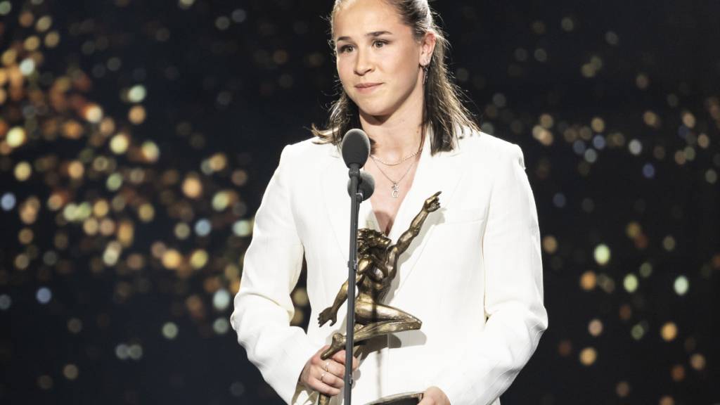 Durfte als erste Frau die Auszeichnung zum MVP des Jahres entgegen nehmen: Géraldine Reuteler