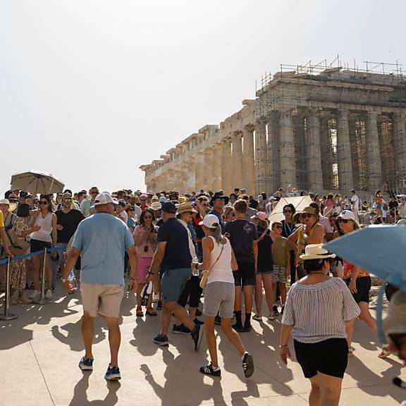 Waldbrandgefahr in Griechenland, 45 Grad in der Türkei