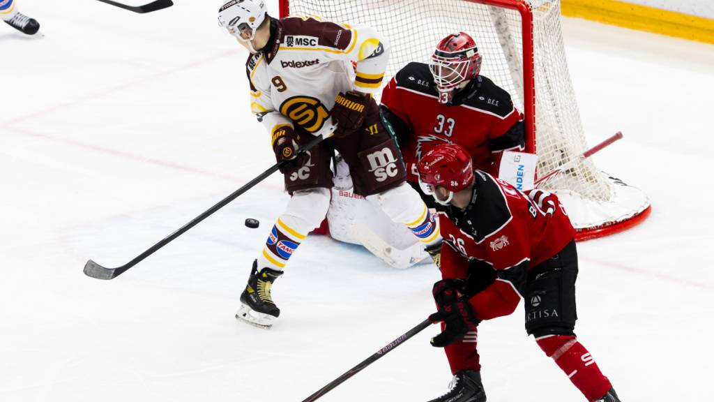 Hier schiesst Jusse Puljujärvi Servette in der Verlängerung ins entscheidende siebente Viertelfinalspiel am Donnerstag gegen Lausanne