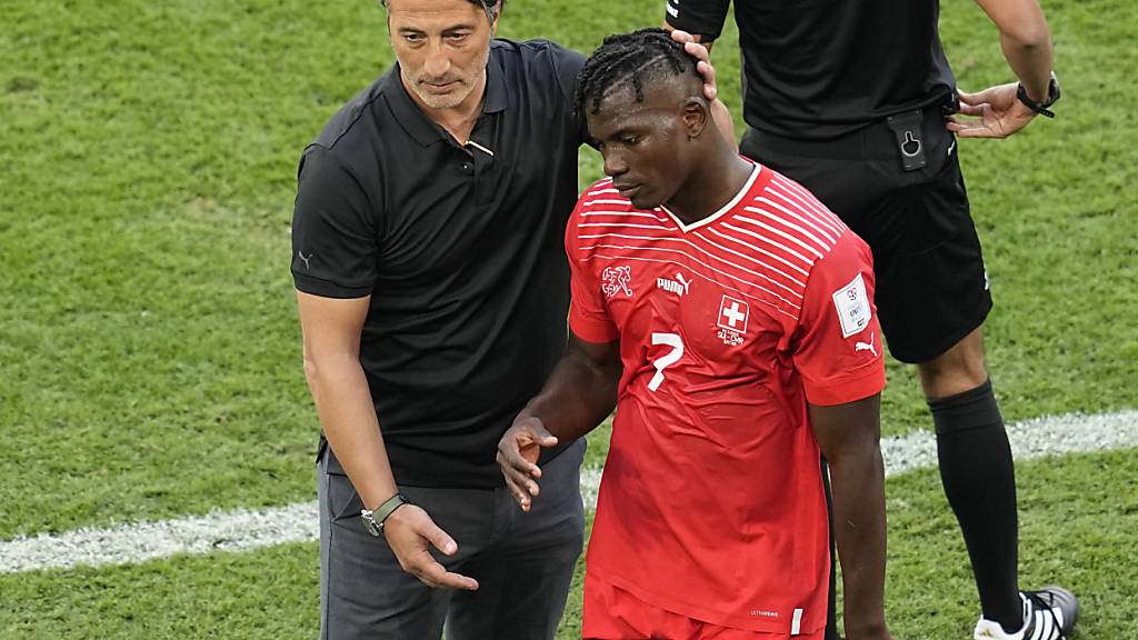 Schweizer Nationaltrainer Murat Yakin hofft, an der EM auf den wiedergenesenen Breel Embolo zählen zu können