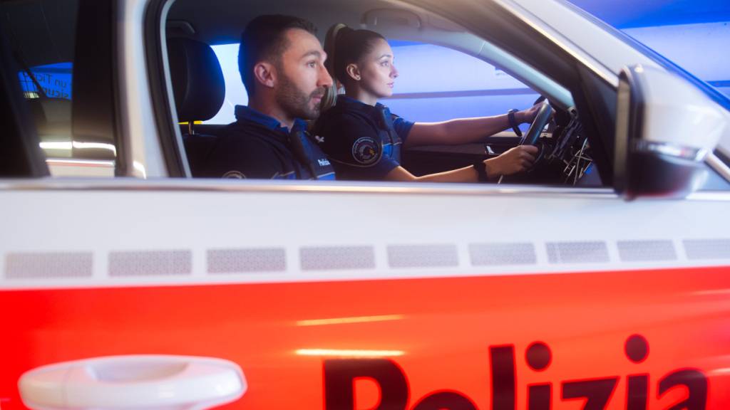Wegen eines Brandes in einem Mehrfamilienhaus mussten am Mittwoch in Locarno rund 20 Personen evakuiert werden. (Symbolbild)