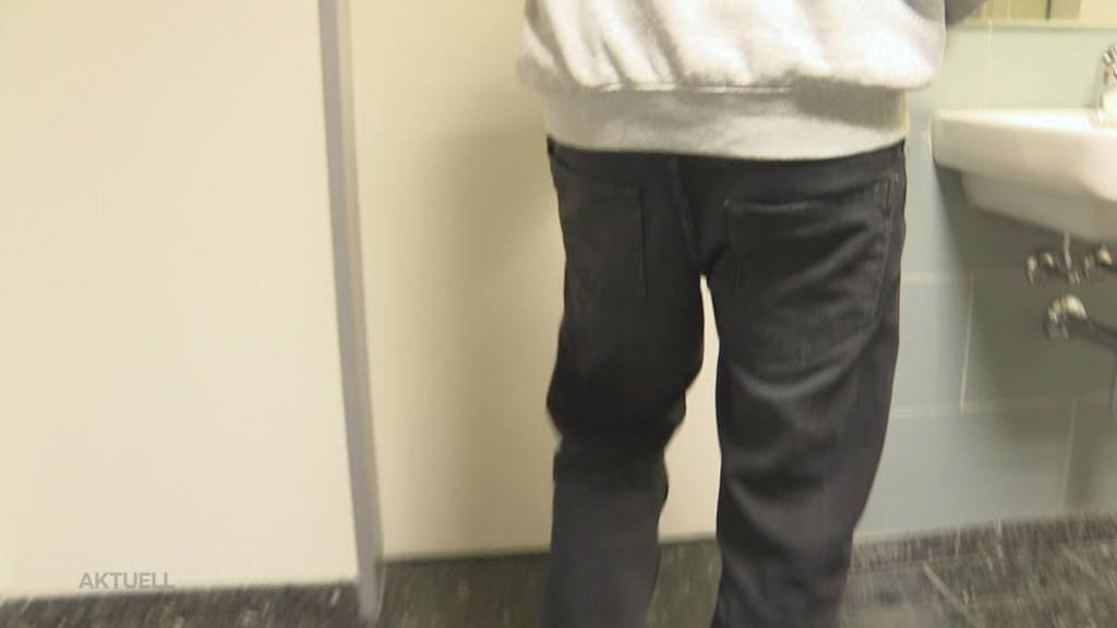 Umstrittenes Urteil: Angestellte müssen vor Toilettengang ausstempeln