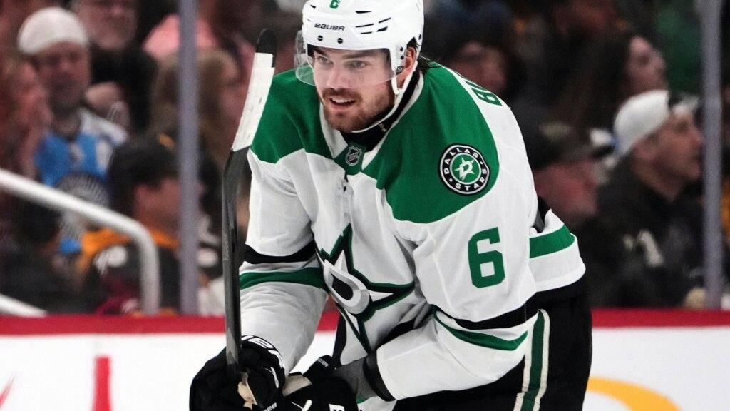 Dallas' Verteidige Lian Bichsel freut sich auf die anstehenden Playoffs - und dass er ab kommender Saison endlich für die Schweizer Nationalmannschaft auflaufen darf