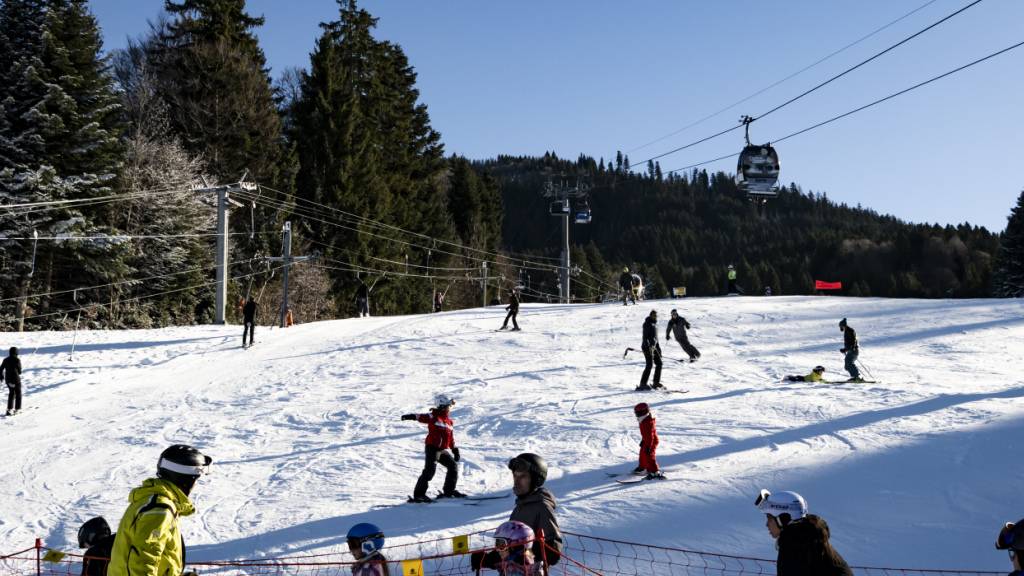 Für die kommende Saison wird das Magic-Pass-Netzwerk um sechs Skigebiete erweitert. (Symbolbild)