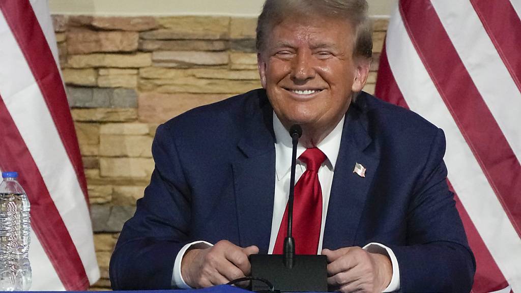 ARCHIV - Ein möglicher Prozessbeginn gegen Donald Trump wegen versuchten Wahlbetrugs dürfte sich weiter verzögern. Foto: Carlos Osorio/AP/dpa